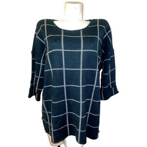 Tahari Womens 2X Green Windowpane Grid Knit Sweater 3/4 Sleeve Side Slit Top